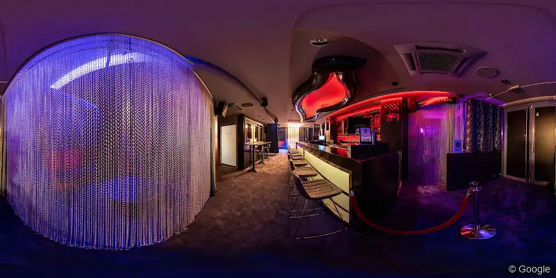 Photo de Bus Paradise Lyon — Cabaret Sexy & Shows Privés, lieu libertin à Lyon