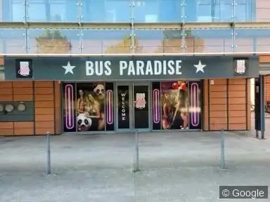 Photo 2 de Bus Paradise Lyon — Cabaret Sexy & Shows Privés, lieu libertin à Lyon