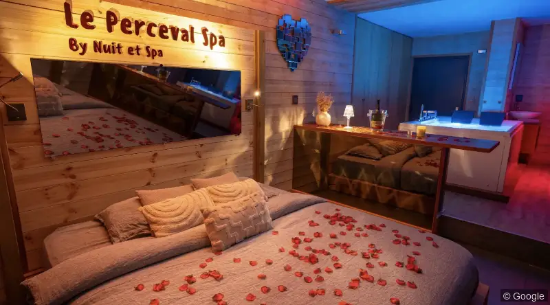 Photo de Love Room - Le Perceval Spa Lyon - By Nuit et Spa, lieu libertin à Lyon